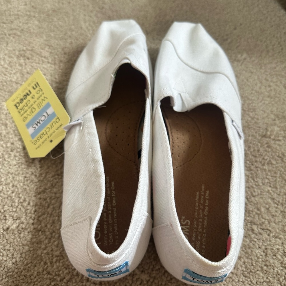Brand New! White Toms - Women’s 12W